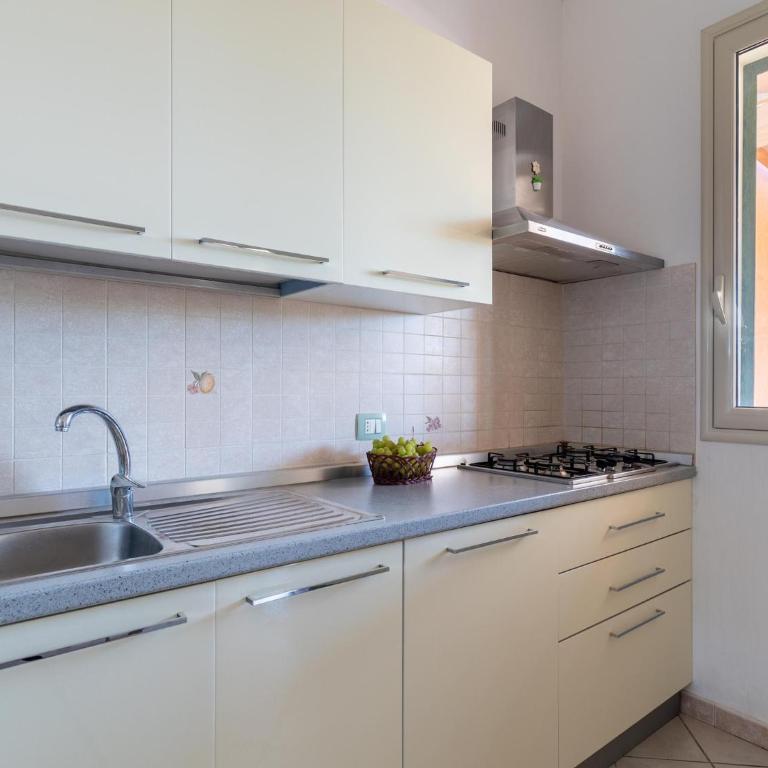 Spacious Coastal Villa with Pool in Scicli - Villa - 8