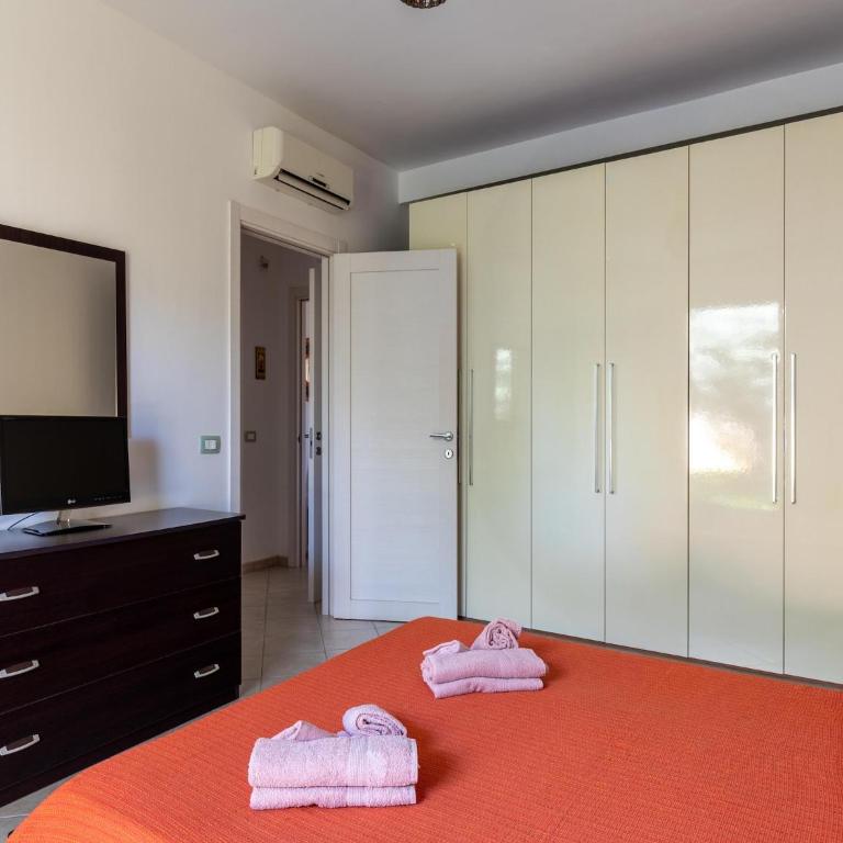 Spacious Coastal Villa with Pool in Scicli - Villa - 20