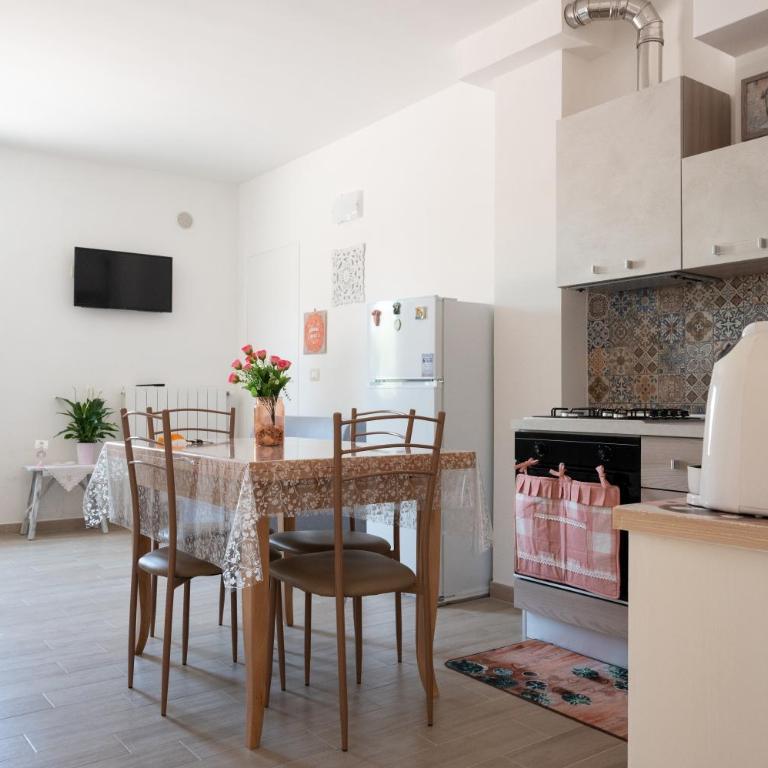 Dimora Rose - Casa con 2 Camere da Letto - 34