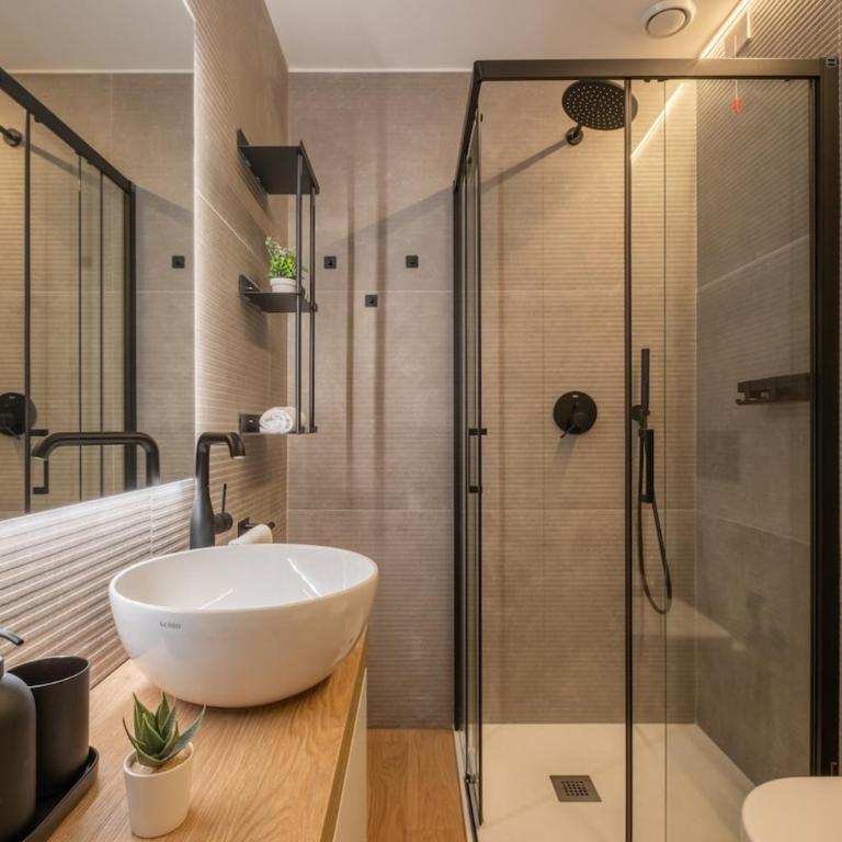 Amo Apartment- Design & Balcone -Residenza Alfieri - Two-Bedroom Apartment with Balcony - 17
