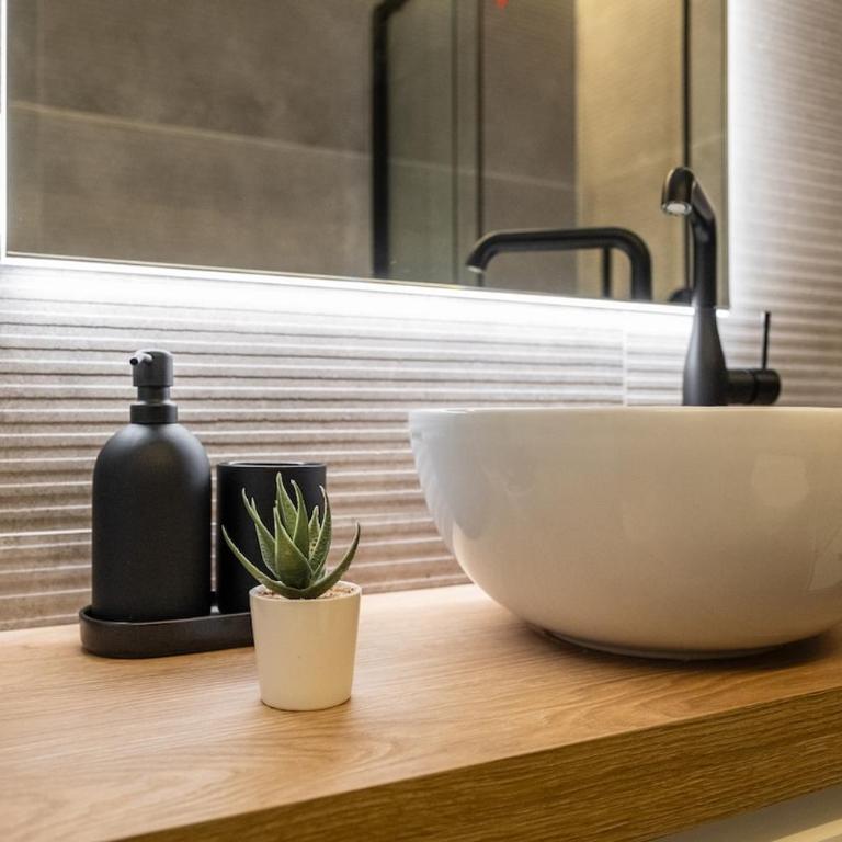 Amo Apartment- Design & Balcone -Residenza Alfieri - Two-Bedroom Apartment with Balcony - 21