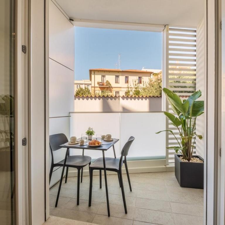 Amo Apartment- Design & Balcone -Residenza Alfieri - Two-Bedroom Apartment with Balcony - 1