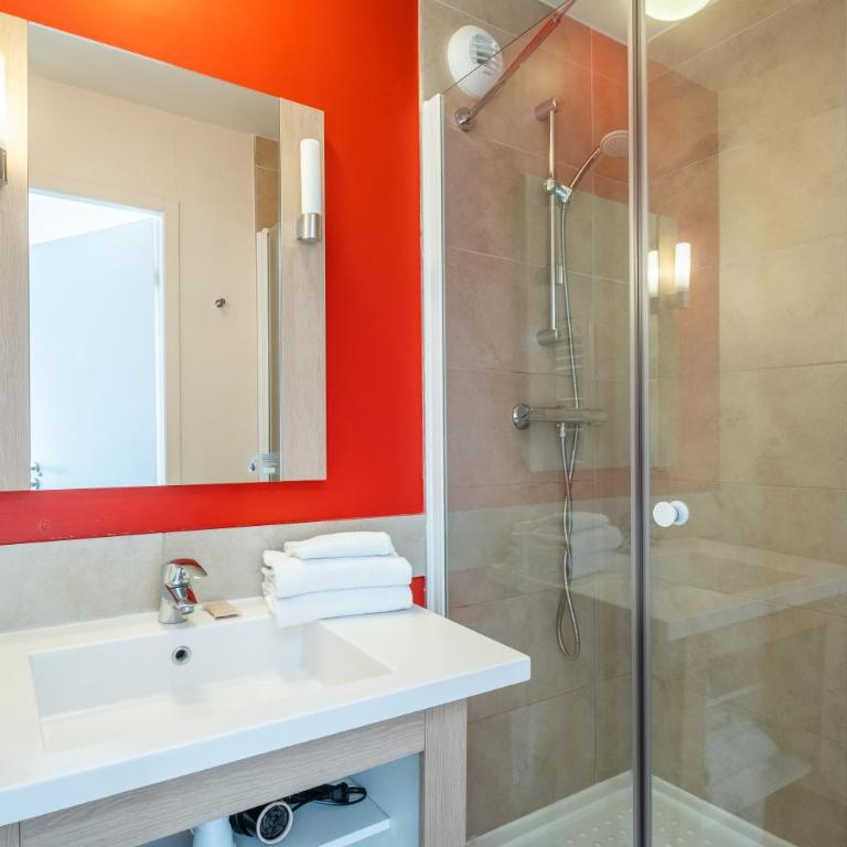 Résidence Pierre & Vacances Atria-Crozats - Appartement 2 Chambres avec Balcon (6 Personnes) - 3