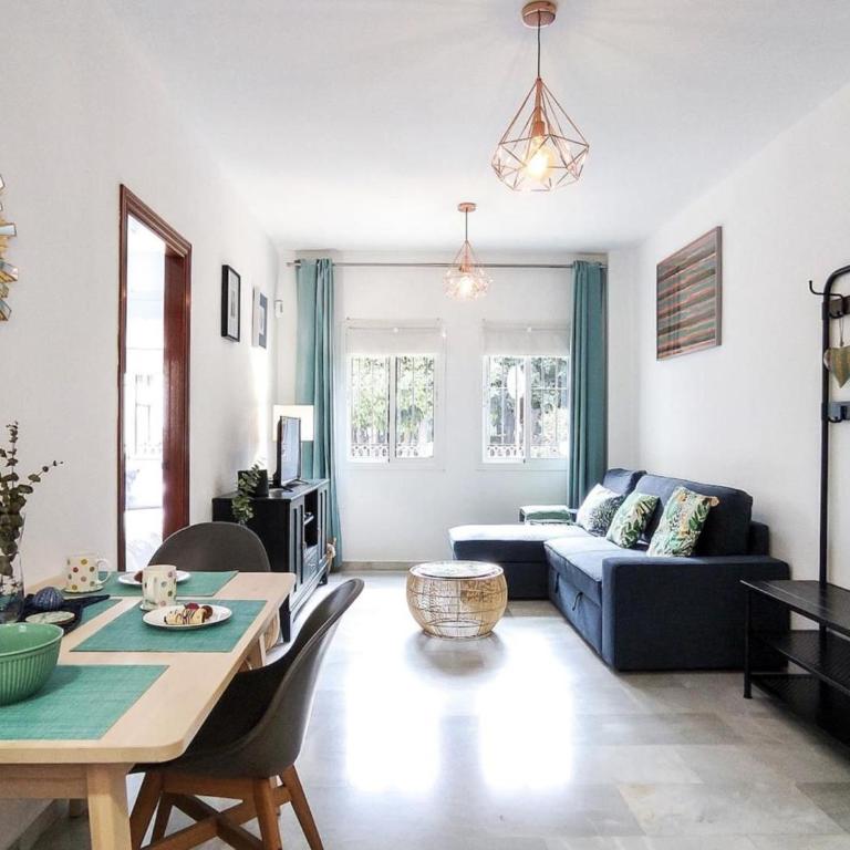 Holidays2Malaga Urban Cristo con Patio - Apartamento - 1