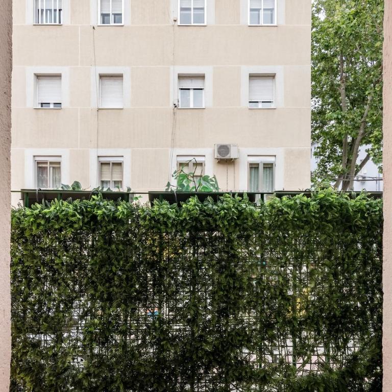 Boldano Urban Stay - Two-Bedroom Apartment with Balcony and Terrace - 13