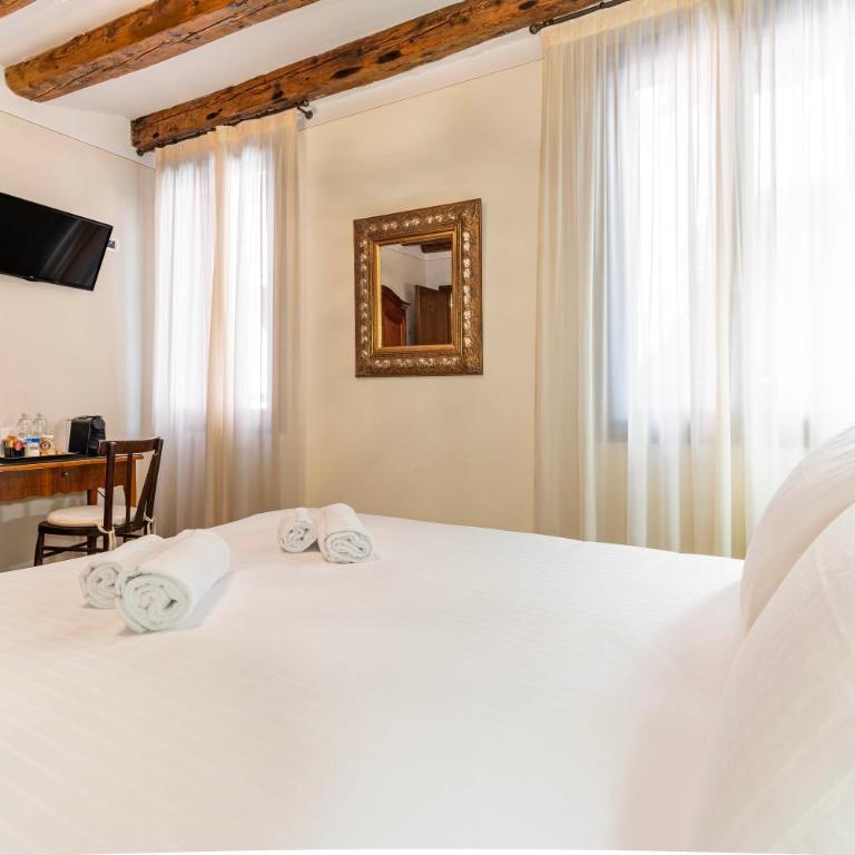 Locanda Art Deco - Camera Matrimoniale Standard - 12