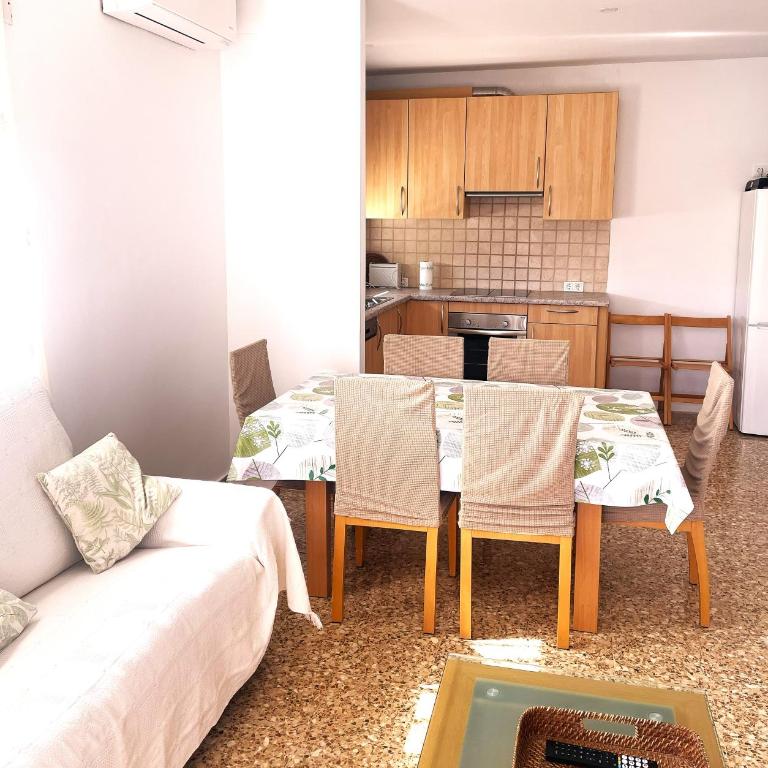 Mediterráneo azul 1era linea de playa - Apartamento de 3 dormitorios con vistas al océano - 6