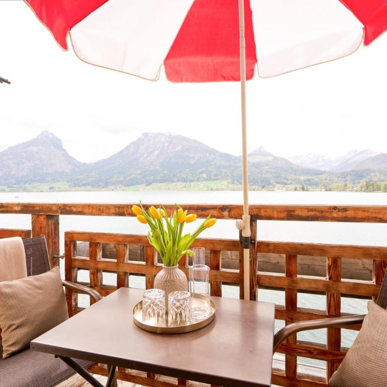 Im Weissen Rössl am Wolfgangsee - Deluxe Doppel-/Zweibettzimmer mit Seeblick - 4