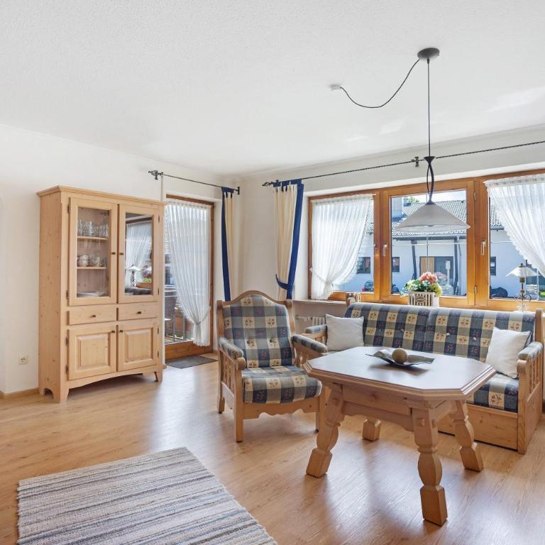 Haus Grüntensee - Superior Apartment mit 1 Schlafzimmer und Balkon - 1