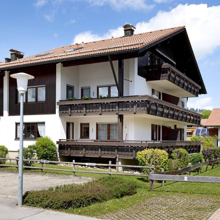 Haus Grüntensee - Superior Apartment mit 1 Schlafzimmer und Balkon - 16