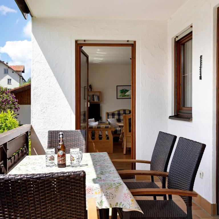 Haus Grüntensee - Superior Apartment mit 1 Schlafzimmer und Balkon - 3
