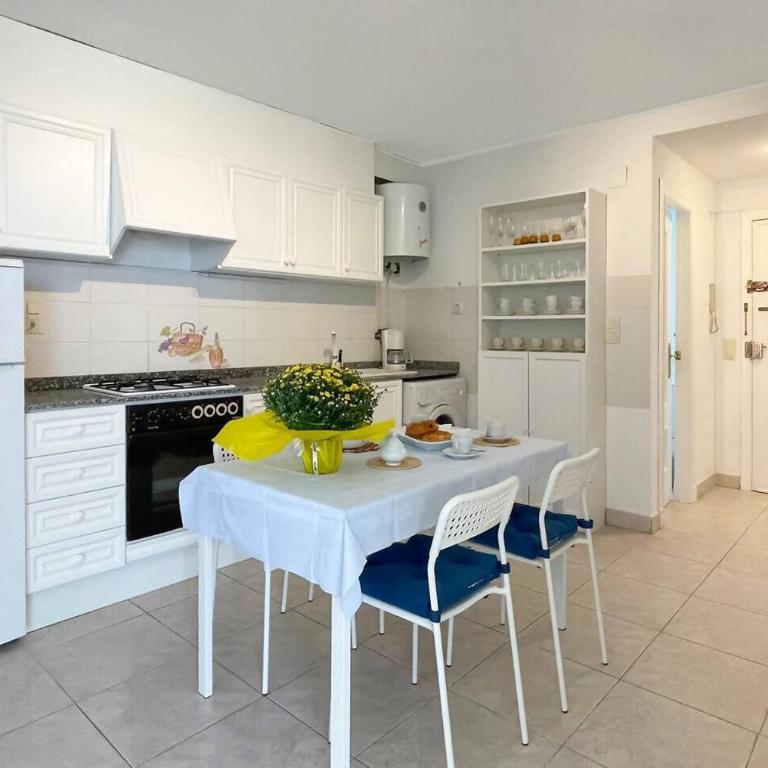 Oasis frente a mar y piscina - Apartamento de 2 dormitorios - 22