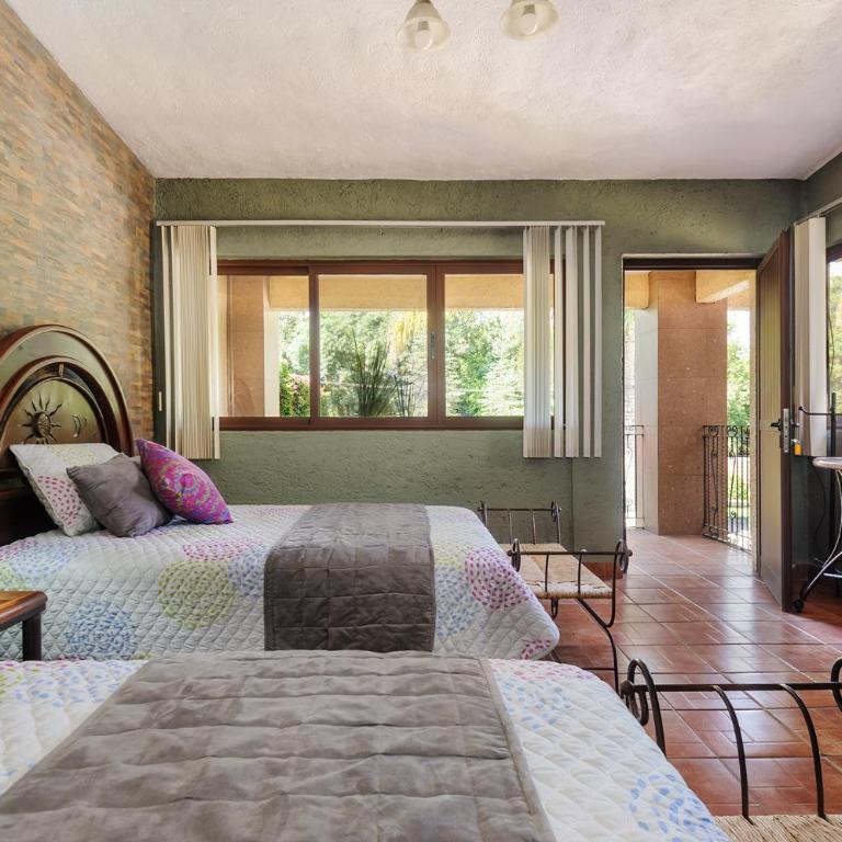 Casa Avándaro with Pool, Garden & Jacuzzi - Casa de 5 dormitorios - 2