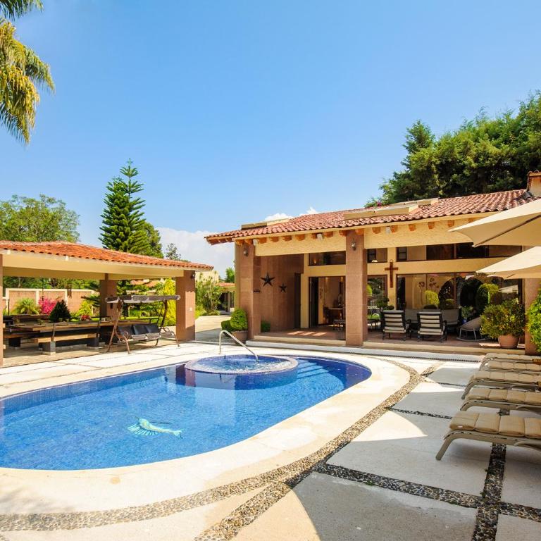 Casa Avándaro with Pool, Garden & Jacuzzi - Casa de 5 dormitorios - 32