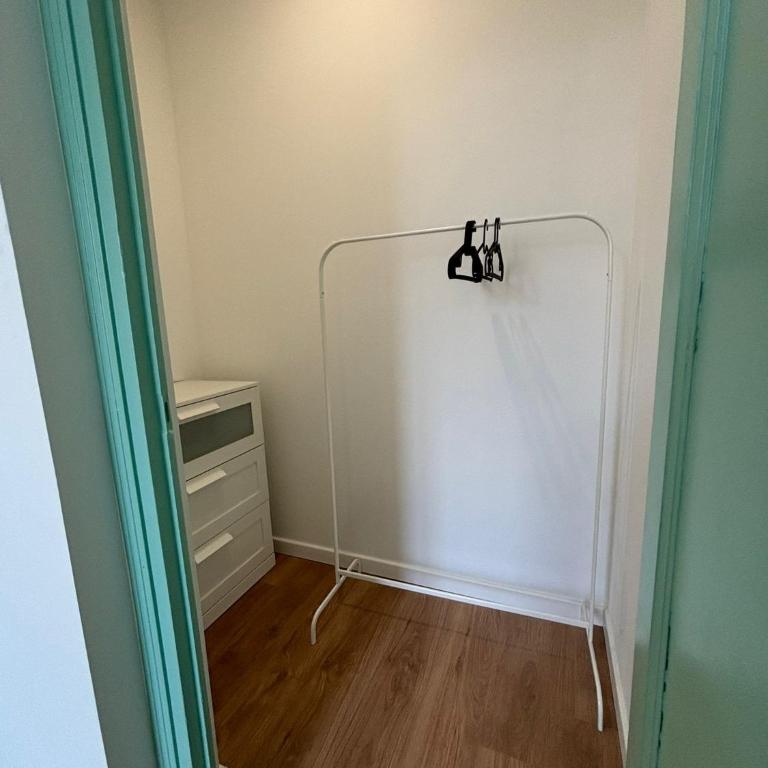 Paisible & Ensoleillé T3, WIFI Fibre et Balcon - Appartamento con 2 Camere da Letto - 13