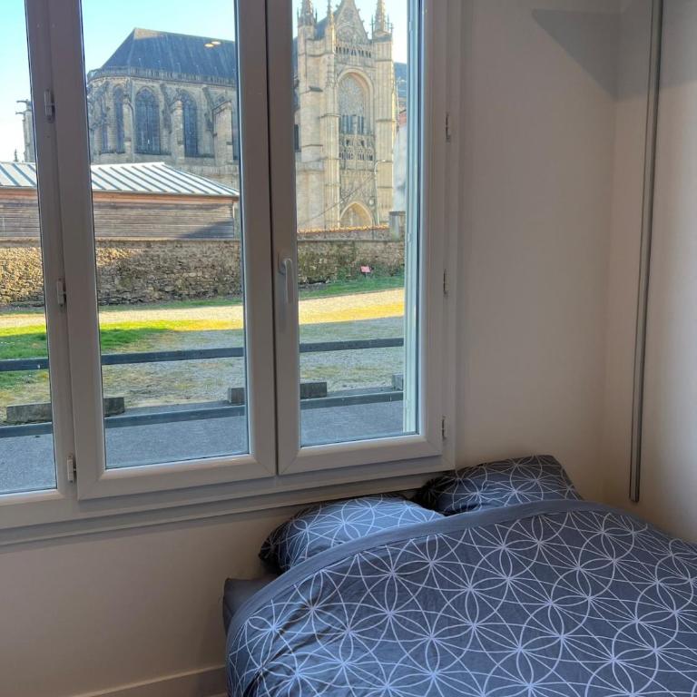 Magnifique studio refait à neuf confortable et pratique - One-Bedroom Apartment - 7