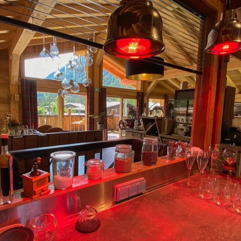 Chalet Mont-Blanc & SPA - Chalet - 4