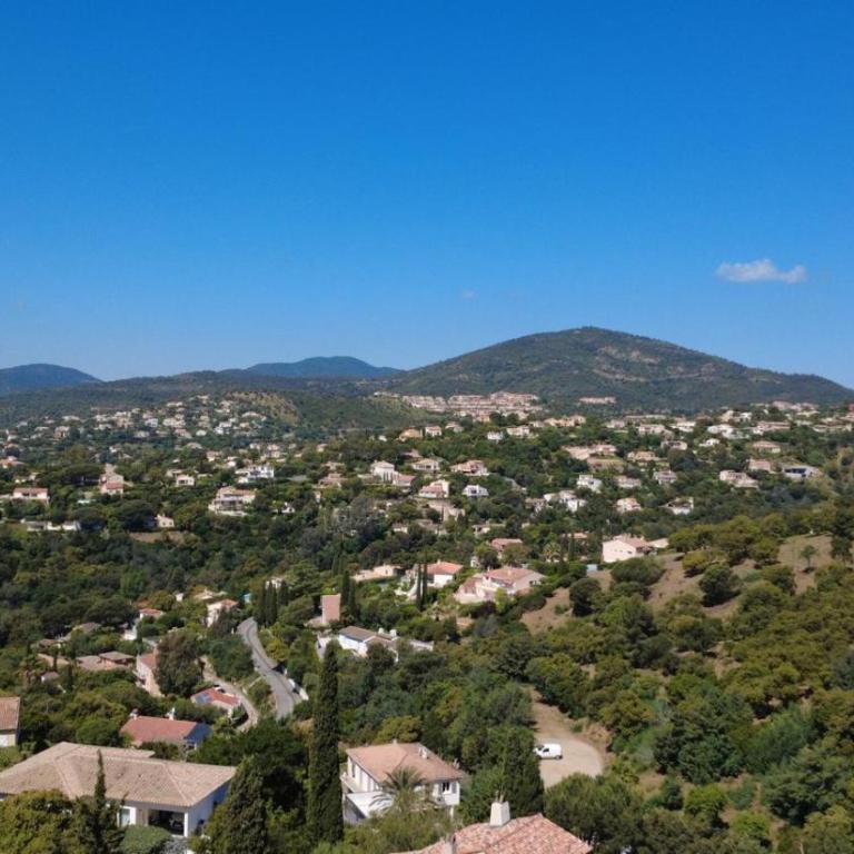 Villa 3 étoiles de 120m2 - vue mer - clim - mer à 600m - Villa - 52