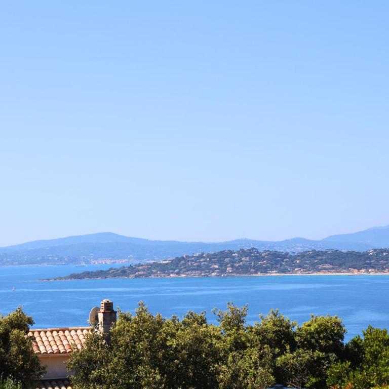 Villa 3 étoiles de 120m2 - vue mer - clim - mer à 600m - Villa - 7