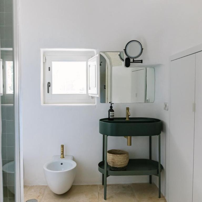 Valle d'Itria Private Pool - Trullo San Michele by Damastay - Three-Bedroom Apartment - 17