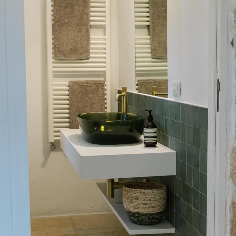 Valle d'Itria Private Pool - Trullo San Michele by Damastay - Three-Bedroom Apartment - 28
