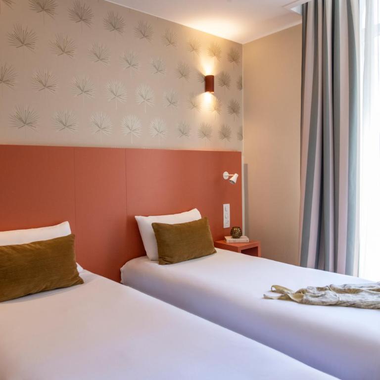Hotel Du Midi - Chambre Lits Jumeaux - 8