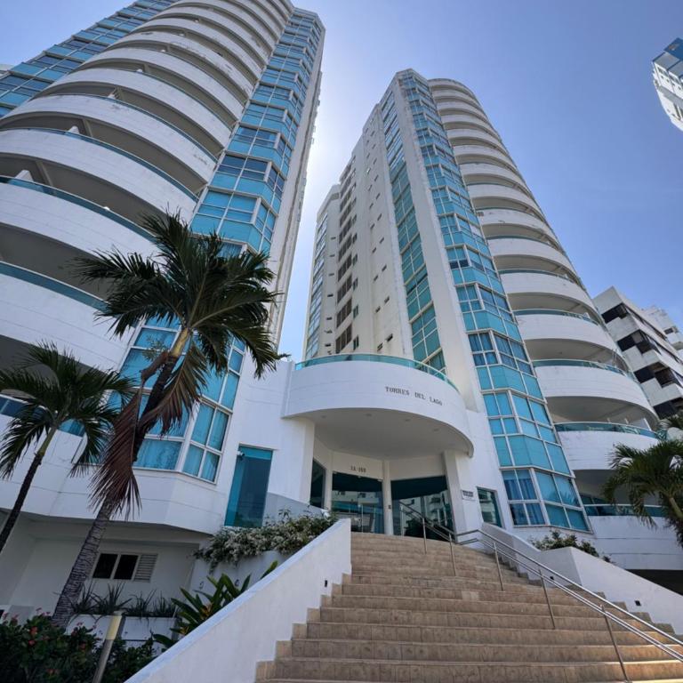 Torres del lago - apto en Cartagena - Two-Bedroom Apartment - 1