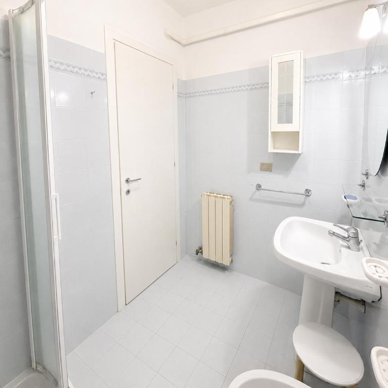 Villaggio Riviera bilocale con giardino - Agenzia Cocal - Appartamento con 1 Camera da Letto e con Giardino - 7