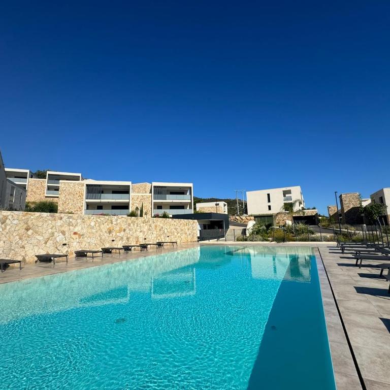 Charmant T3 dans une résidence neuve avec piscine - Appartement Familial 2 Chambres - 9