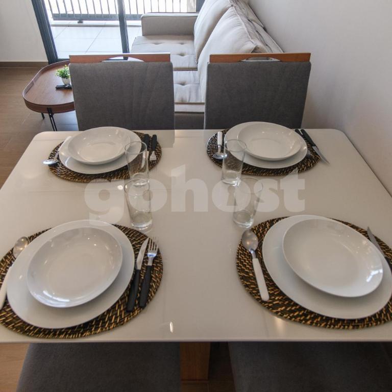 2 BR apt 2 min from Shopping del Sol & La Galería - Apartment - 10