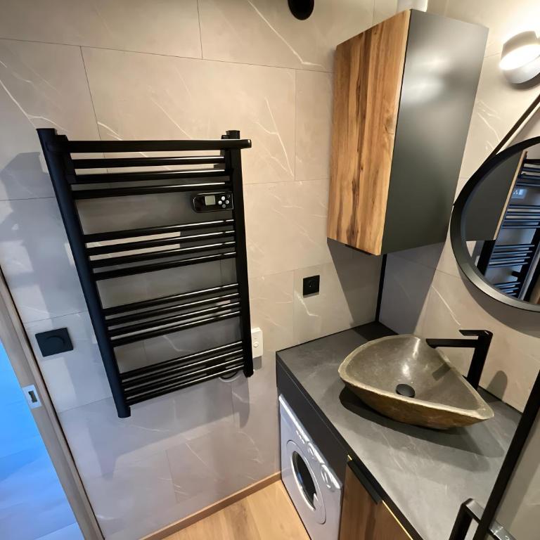 Flocons 48 - Appartement 2 Chambres Deluxe avec Balcon - 9