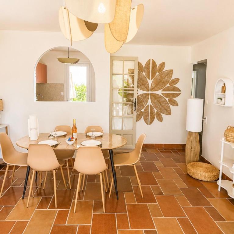 Casa Santa - charmante villa avec jardin - Maison 3 Chambres - 4