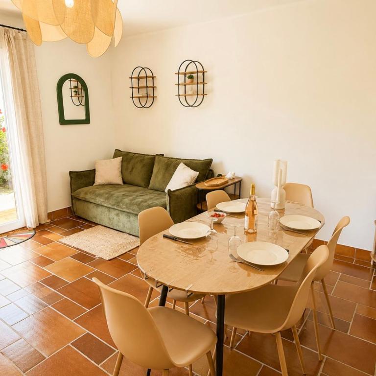 Casa Santa - charmante villa avec jardin - Maison 3 Chambres - 6