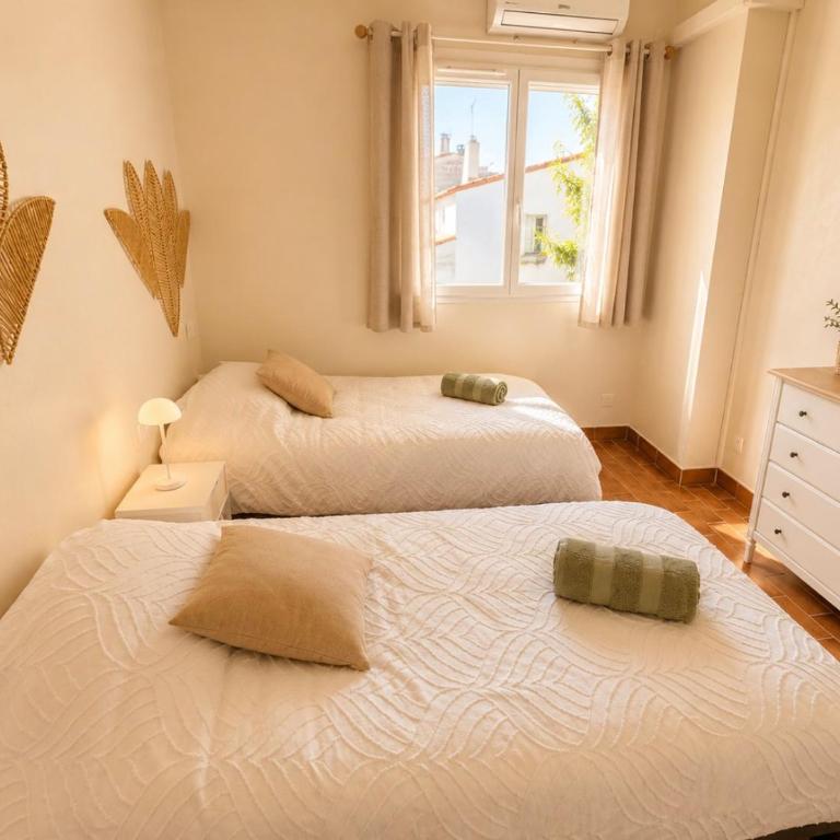 Casa Santa - charmante villa avec jardin - Maison 3 Chambres - 32