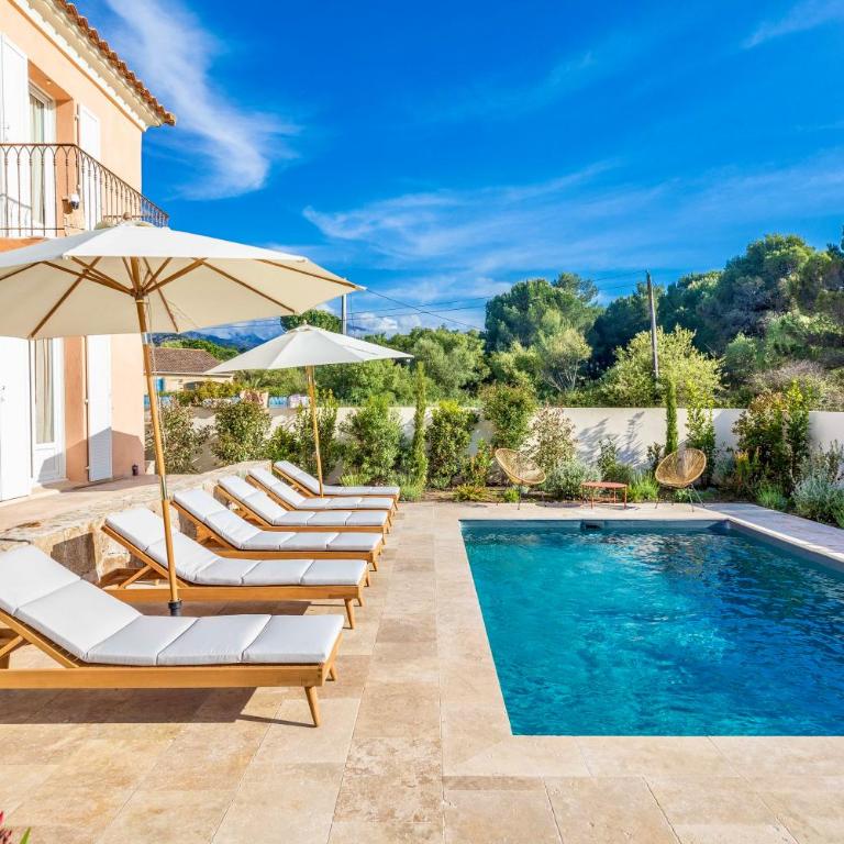 Résidence Casaviva - Villa avec Piscine Privée - 11