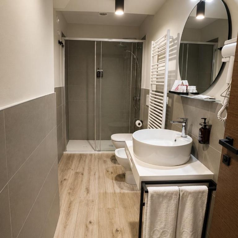 Best Quality Hotel Politecnico - Camera Tripla Superior - 1