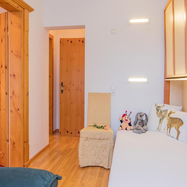 Hotel - Pension Ötzmooshof - Apartment mit 1 Schlafzimmer, Balkon und Bergblick - 4