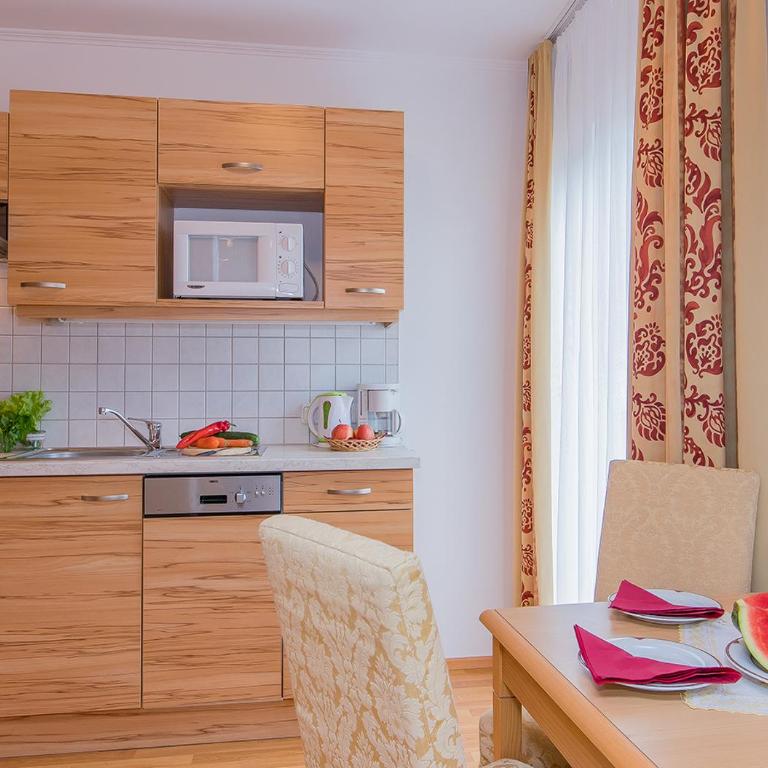 Hotel - Pension Ötzmooshof - Apartment mit 1 Schlafzimmer, Balkon und Bergblick - 5