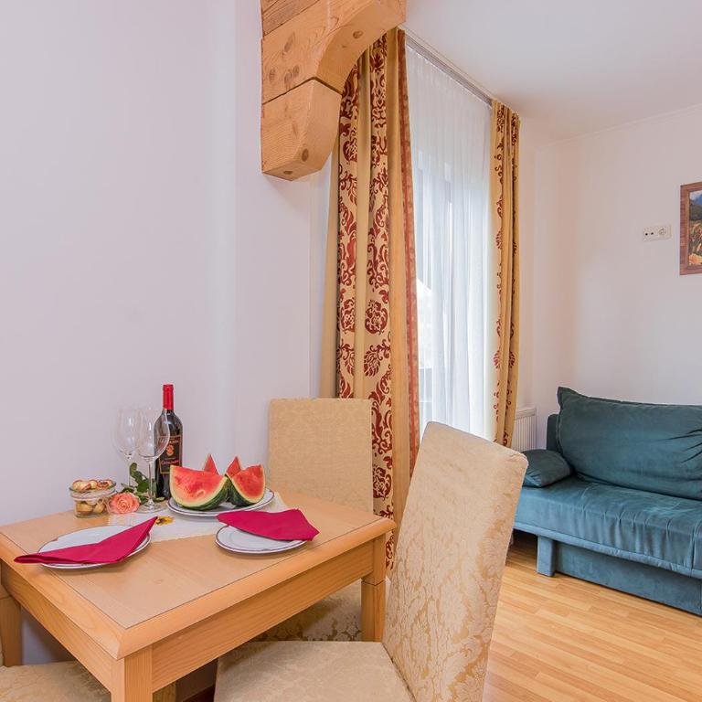 Hotel - Pension Ötzmooshof - Apartment mit 1 Schlafzimmer, Balkon und Bergblick - 6