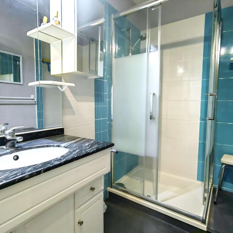 Charmant T2 climatisé avec piscine et parking à 20m de la mer, pour 5 pers - FR-1-607-100 - Appartement (5 Adultes) - 31
