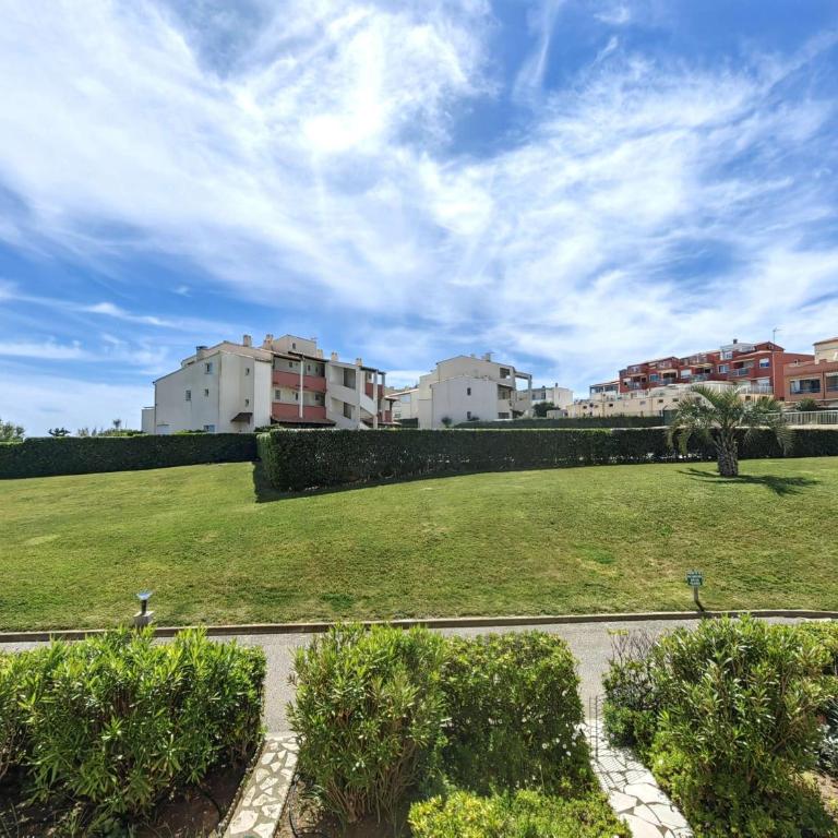 Charmant T2 climatisé avec piscine et parking à 20m de la mer, pour 5 pers - FR-1-607-100 - Appartement (5 Adultes) - 34