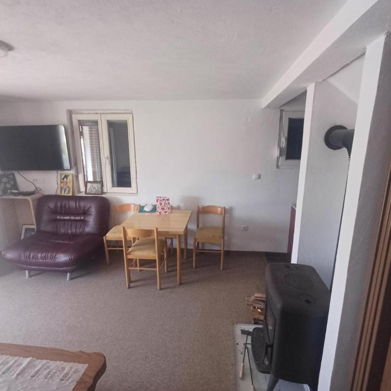 Kučka Korita - Apartman sa 2 Spavaće Sobe i Balkonom - 18