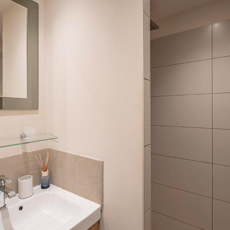 La pausa, appartement avec jardin - Three-Bedroom Apartment - 27