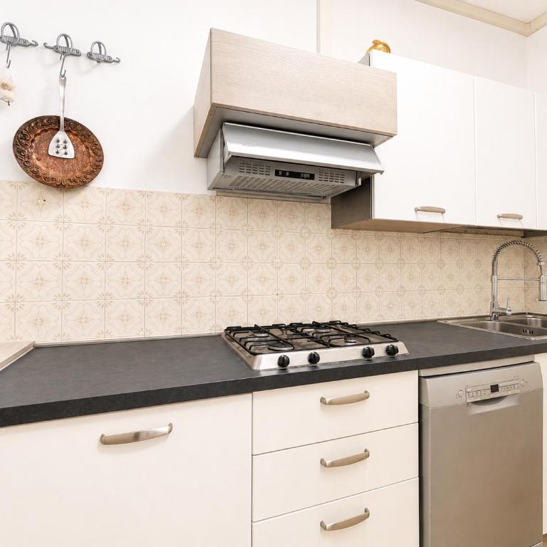 Panfilo 8 - Carraro Immobiliare - Family Apartments - Appartamento con 2 Camere da Letto - 3