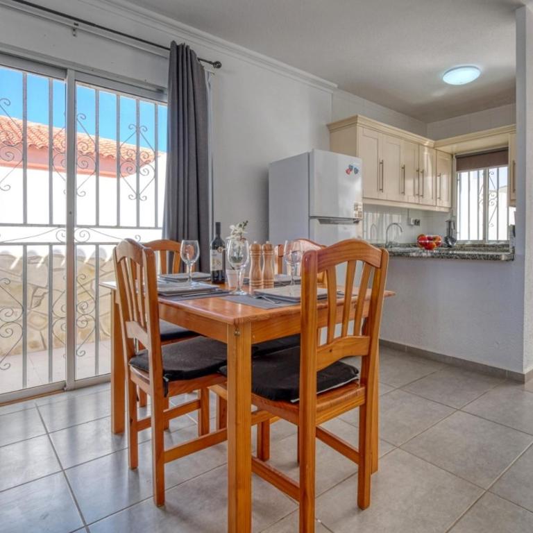 Villa Sunrise Lovely 2 Bedroom Villa - Villa de 2 dormitorios - 12