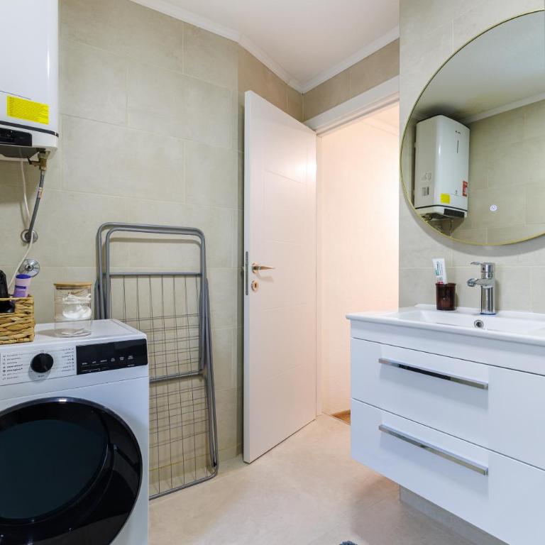Luxury & Modern apartment in center of Sarajevo - Apartman sa 1 Spavaćom Sobom - 14