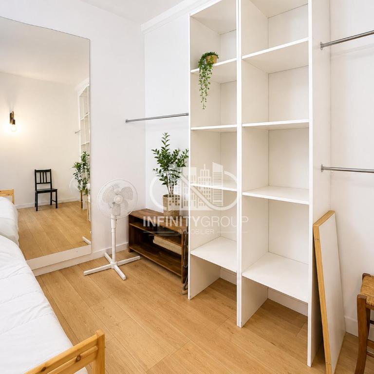Appartement cosy au cœur de la vieille ville d’Antibes - Three-Bedroom Apartment - 8