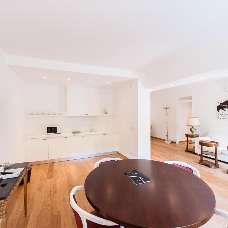 LHP Suite Santa Margherita - Appartamento con 3 Camere da Letto - Via Luigi Bozzo 33 - 1