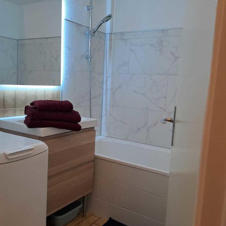 Petit nid avec vue sur les étangs - Appartement - 9