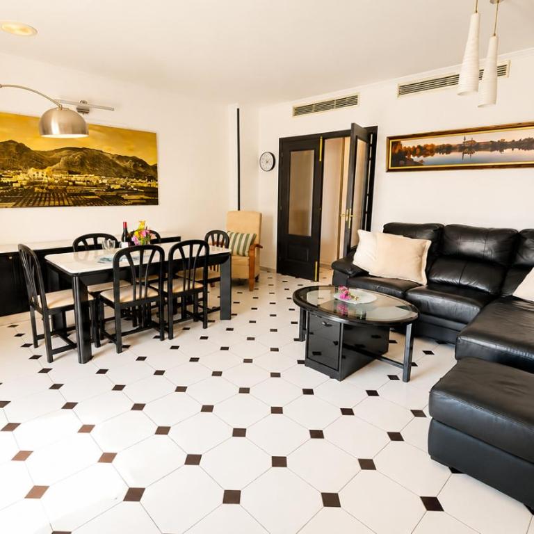 Apartamento Duna en Dénia, Urb Playa Grande, con vistas al jardín, piscina y acceso directo a la playa by Family Homes - Apartamento de 3 dormitorios - 13